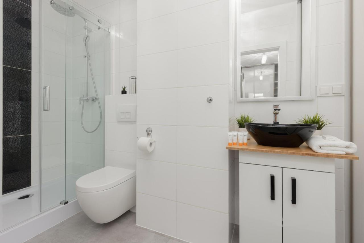 Cozy Apartment With Parking Bakalarska By Noclegi Renters Warsaw Ngoại thất bức ảnh